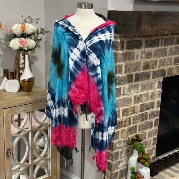 Indian Wear Women’s Tie-Dye Scarf in Blue Multi - Picture 6 of 8